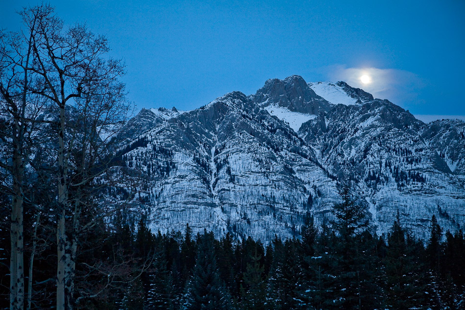 The moon rising over the mountains as we make our way to Yoho National Park from Calgary. (Photo by Andy Rogers/Red Box Pictures)