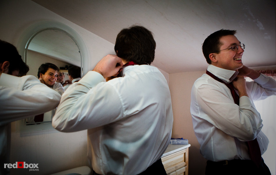 Phil the groom, right, gets ready with groomsmen before his wedding at the Hillcrest Lodge in Mt. Vernon, WA. (Photography by Rob Sumner / Red Box Pictures)