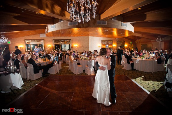 Lisa and Alex are married at the Edgewater Hotel in Seattle on Sunday, Sept. 5, 2010. (Photo by Andy Rogers/Red Box Pictures)