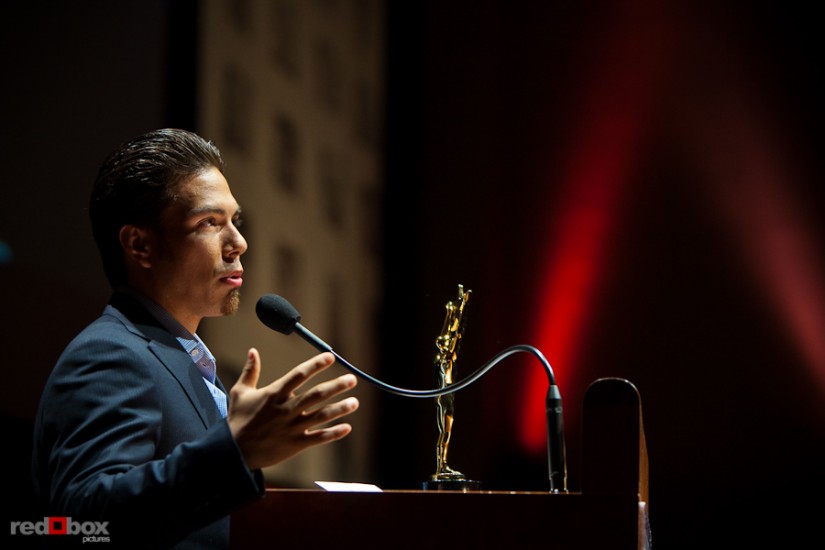 apolo-ohno-sports-star-photo.jpg
