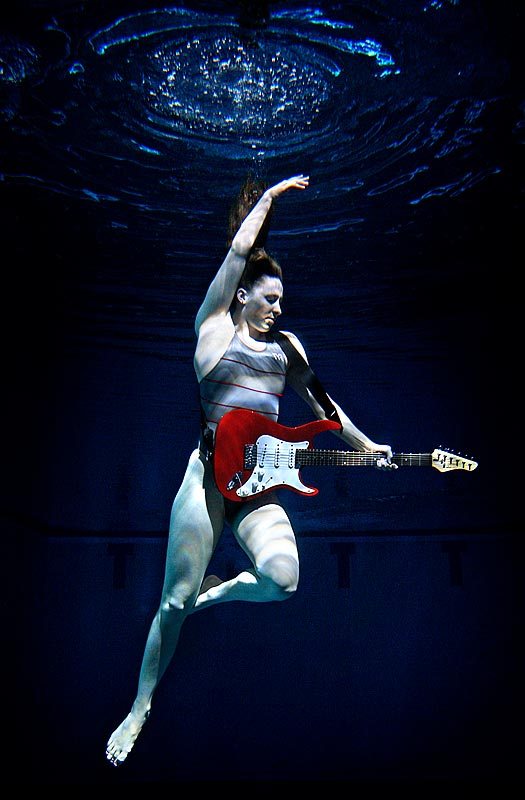 Swimmer Ariana Kukors rocks. (Photographer: Andy Rogers)